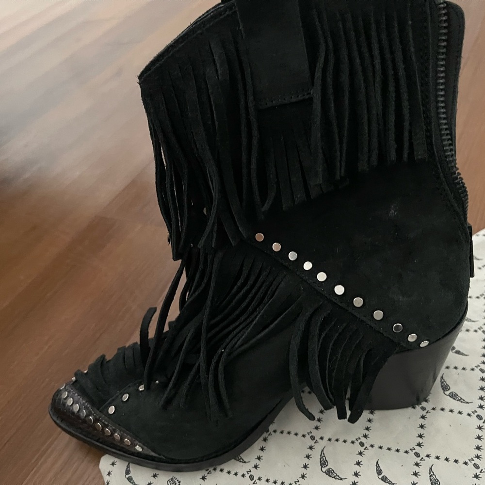Size 37